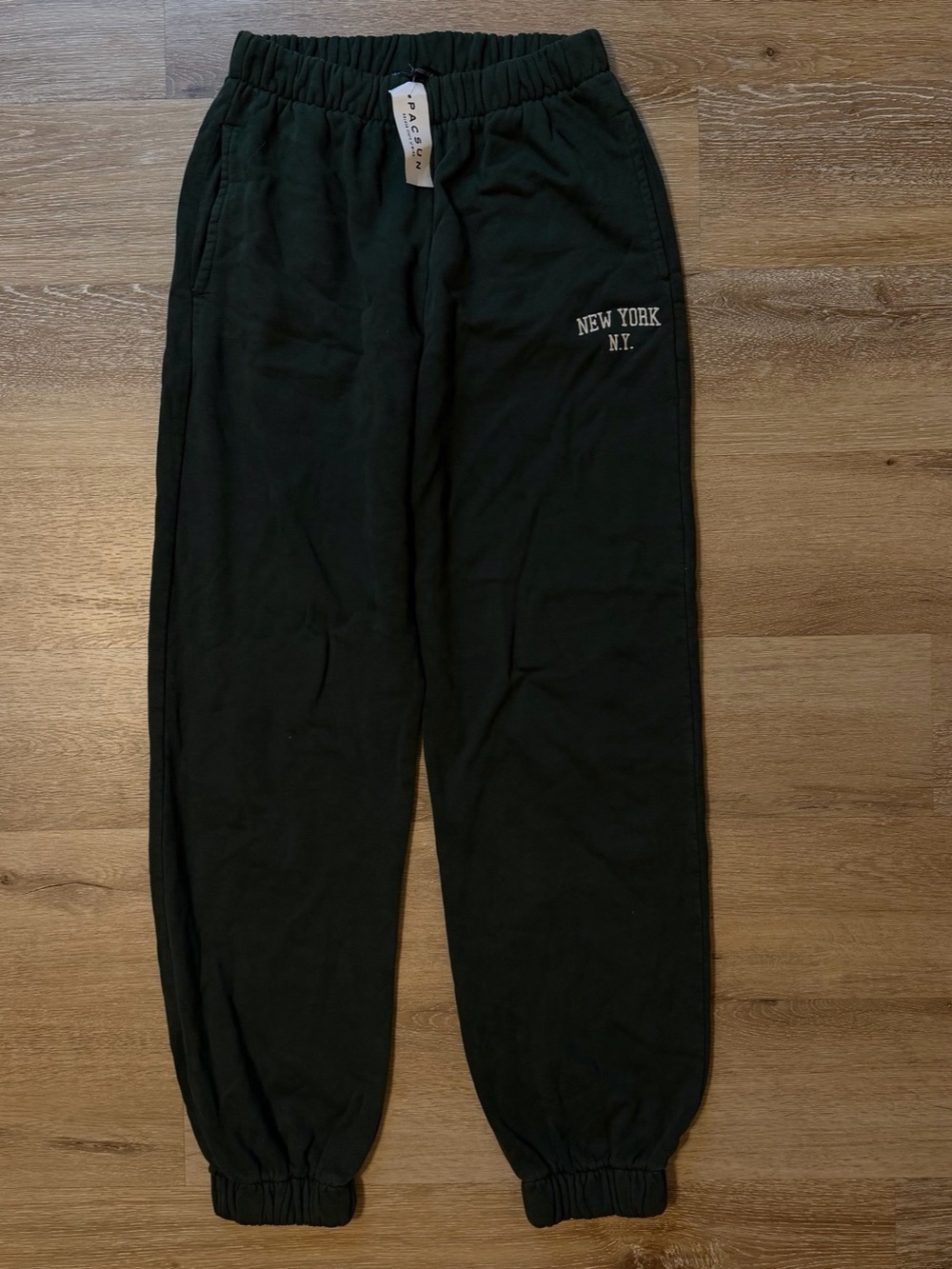 Brandy Melville Sweatpants Jogger NY Green NWT